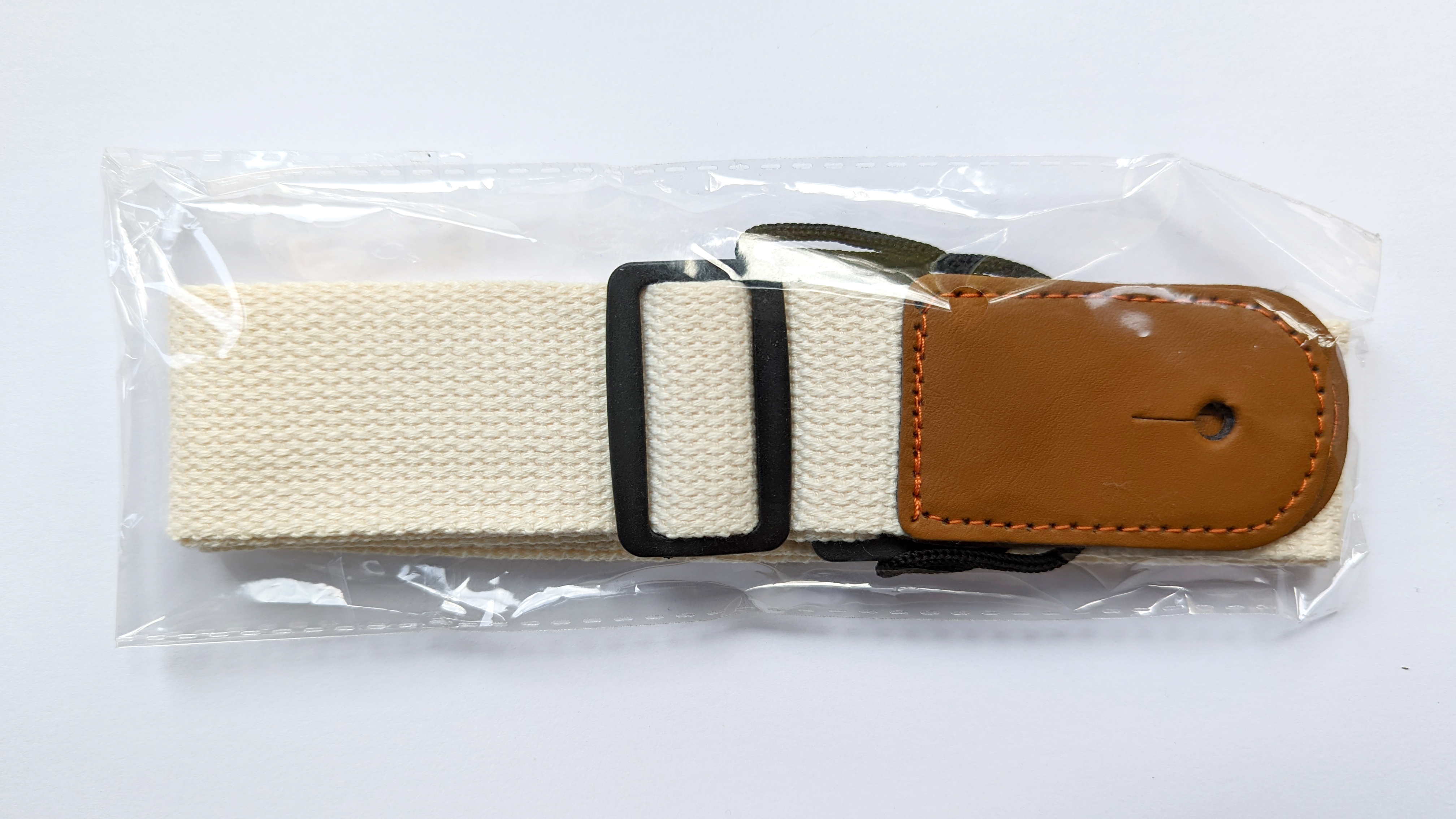 AMD Ukulele / Loog Strap White 