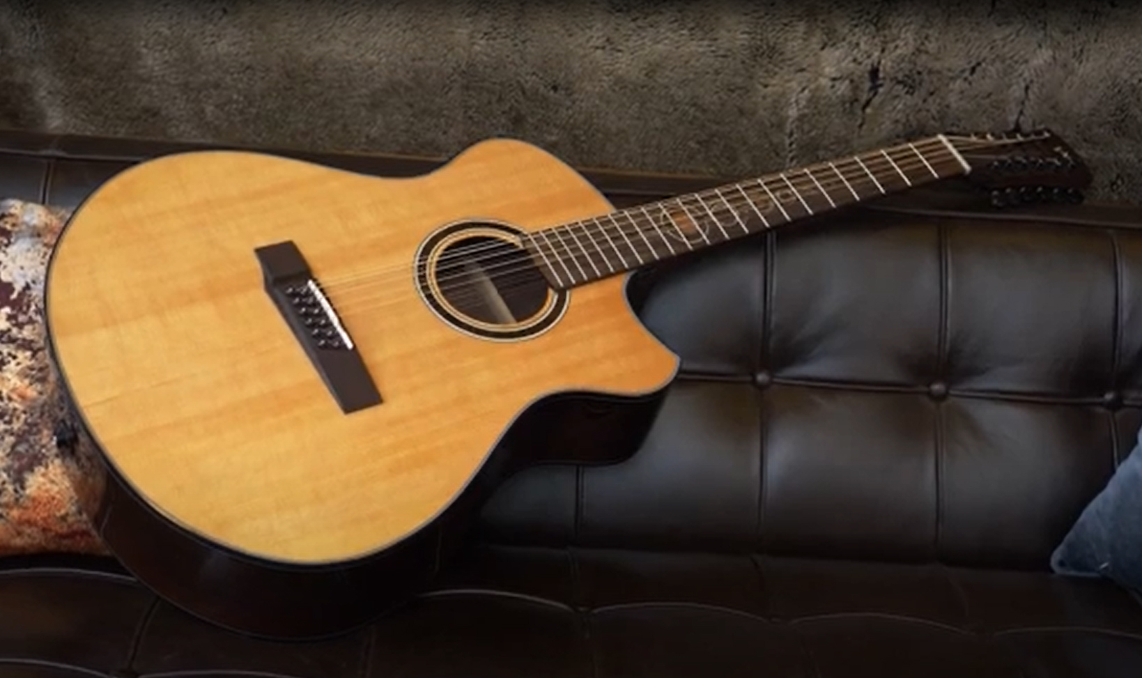 Andrew White Freja 112 NAT  - 12String-