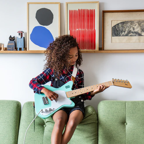 Loog Pro Electric Guitars VI - White