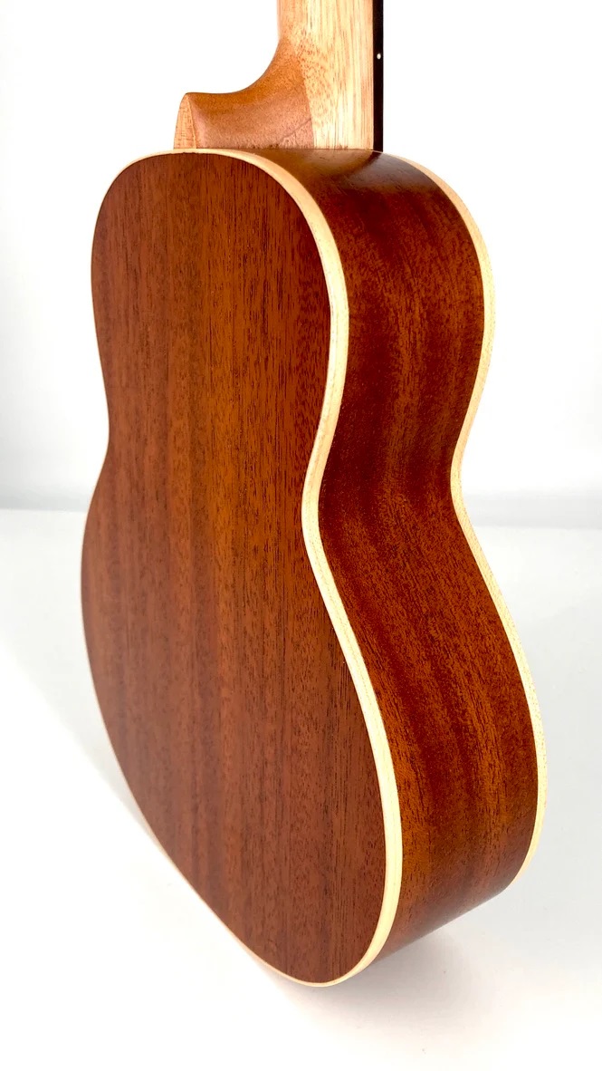 aNueNue UC10, black beauty aNueNue UC10, black beauty