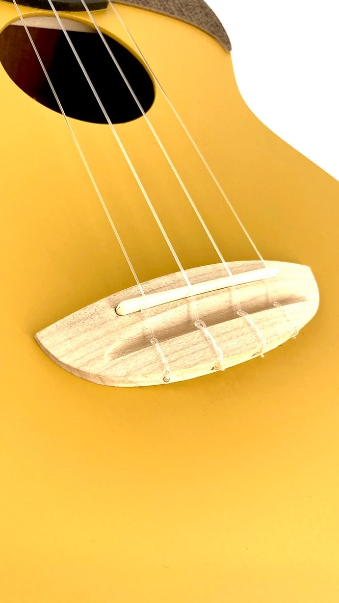 aNueNue UC10, golden glow aNueNue UC10, golden glow