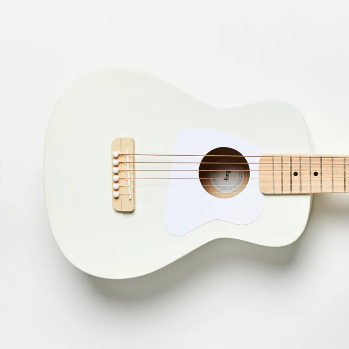 Loog Pro Acoustic Guitar VI - White